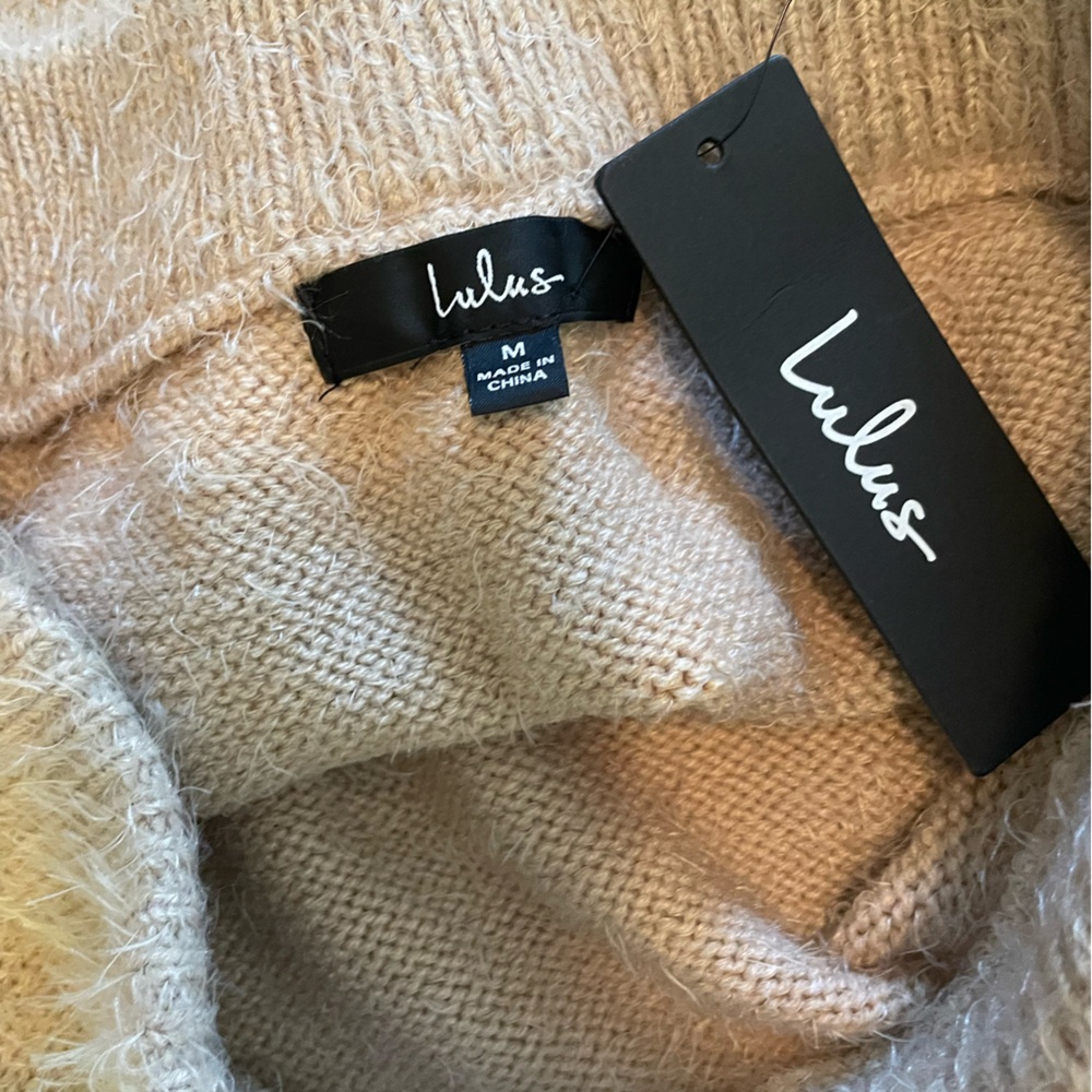 Lulu’s 2 piece set - Top and Skirt - Light Tan Color - Picture 6 of 14